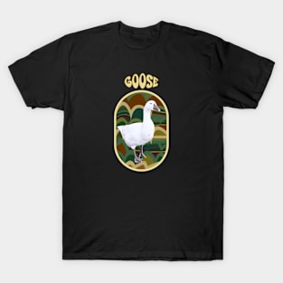 Goose on retro backround T-Shirt